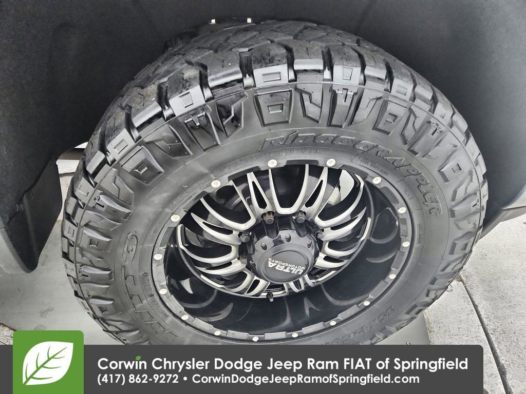 Used 2020 Chevrolet Silverado 2500 High Country w/ Safety Package II image 34