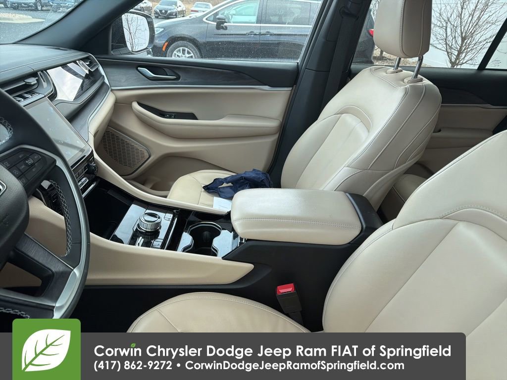 Used 2022 Jeep Grand Cherokee Limited 4xe image 10