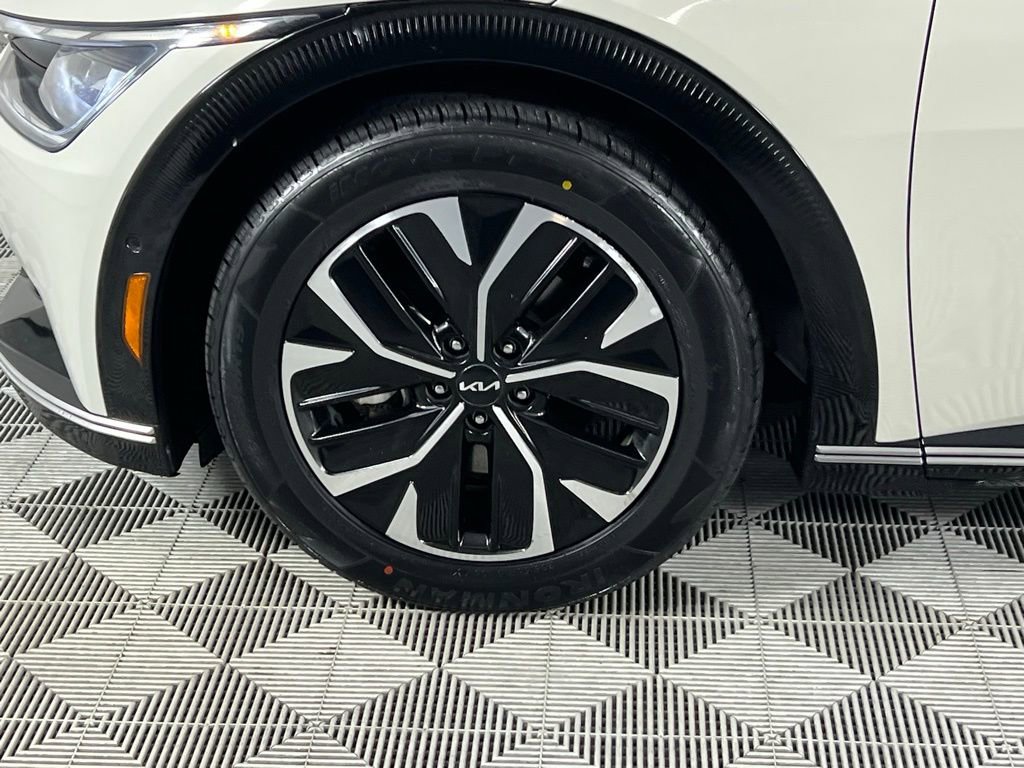 Used 2022 Kia EV6 Wind w/ Wind Technology Package image 12