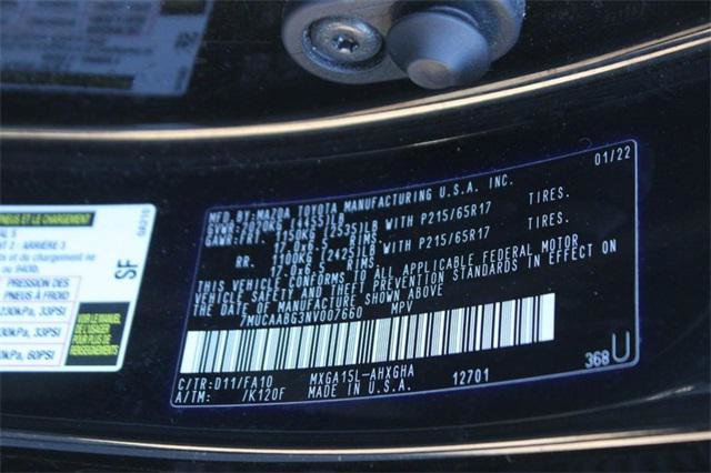 Certified 2022 Toyota Corolla Cross LE image 17