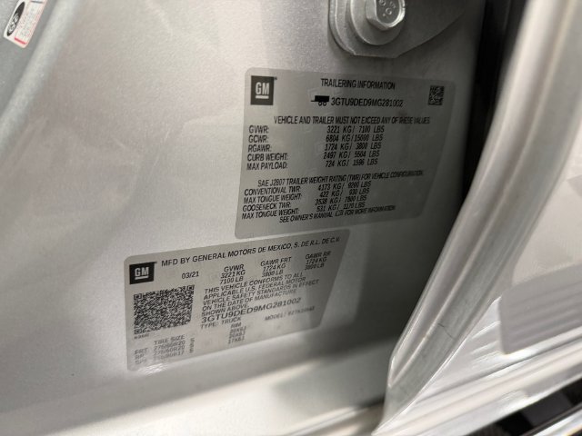 Used 2021 GMC Sierra 1500 SLT w/ SLT Premium Plus Package AWD/4WD image 32