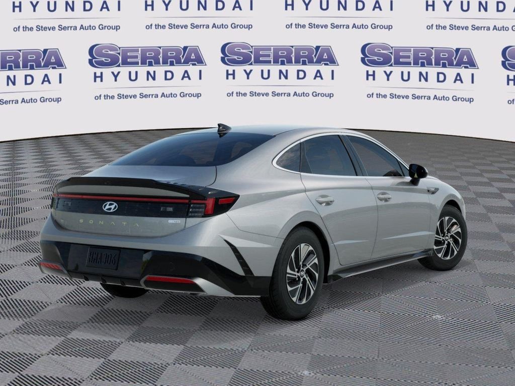 New 2026 Hyundai Sonata Blue FWD image 4