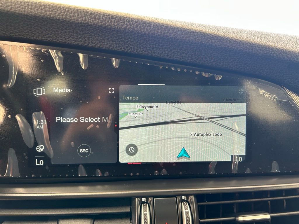 New 2025 Alfa Romeo Giulia w/ Driving Assist Package image 37