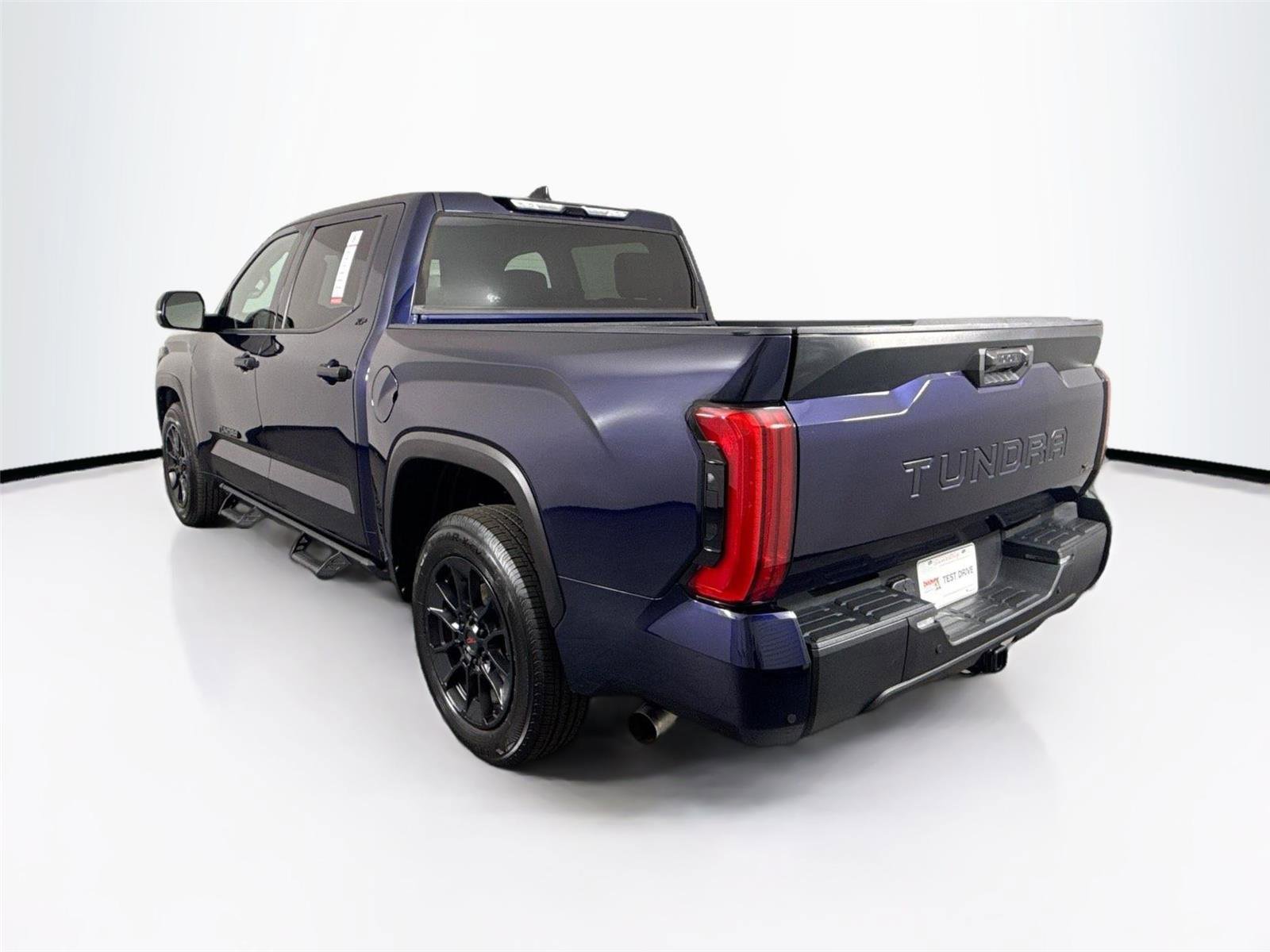 Used 2022 Toyota Tundra SR5 image 8
