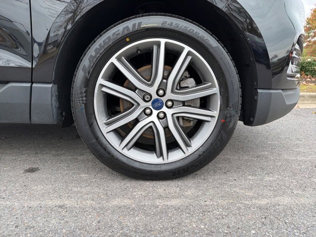 Used 2022 Ford Edge Titanium image 44