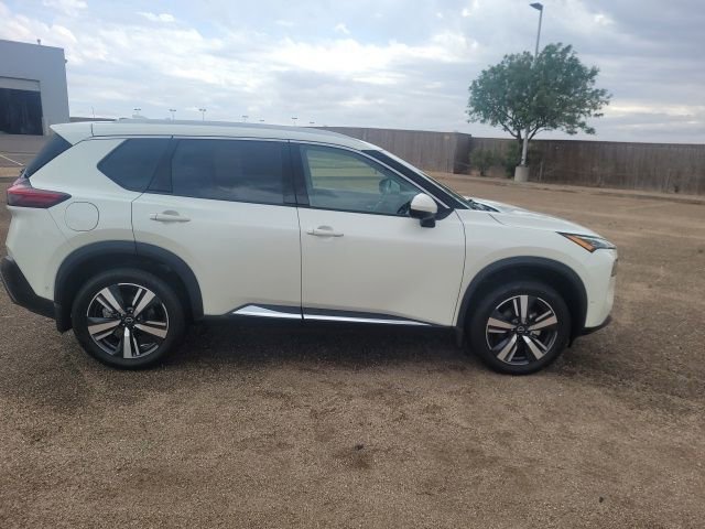 Certified 2023 Nissan Rogue SL w/ SL Premium Package AWD/4WD image 5