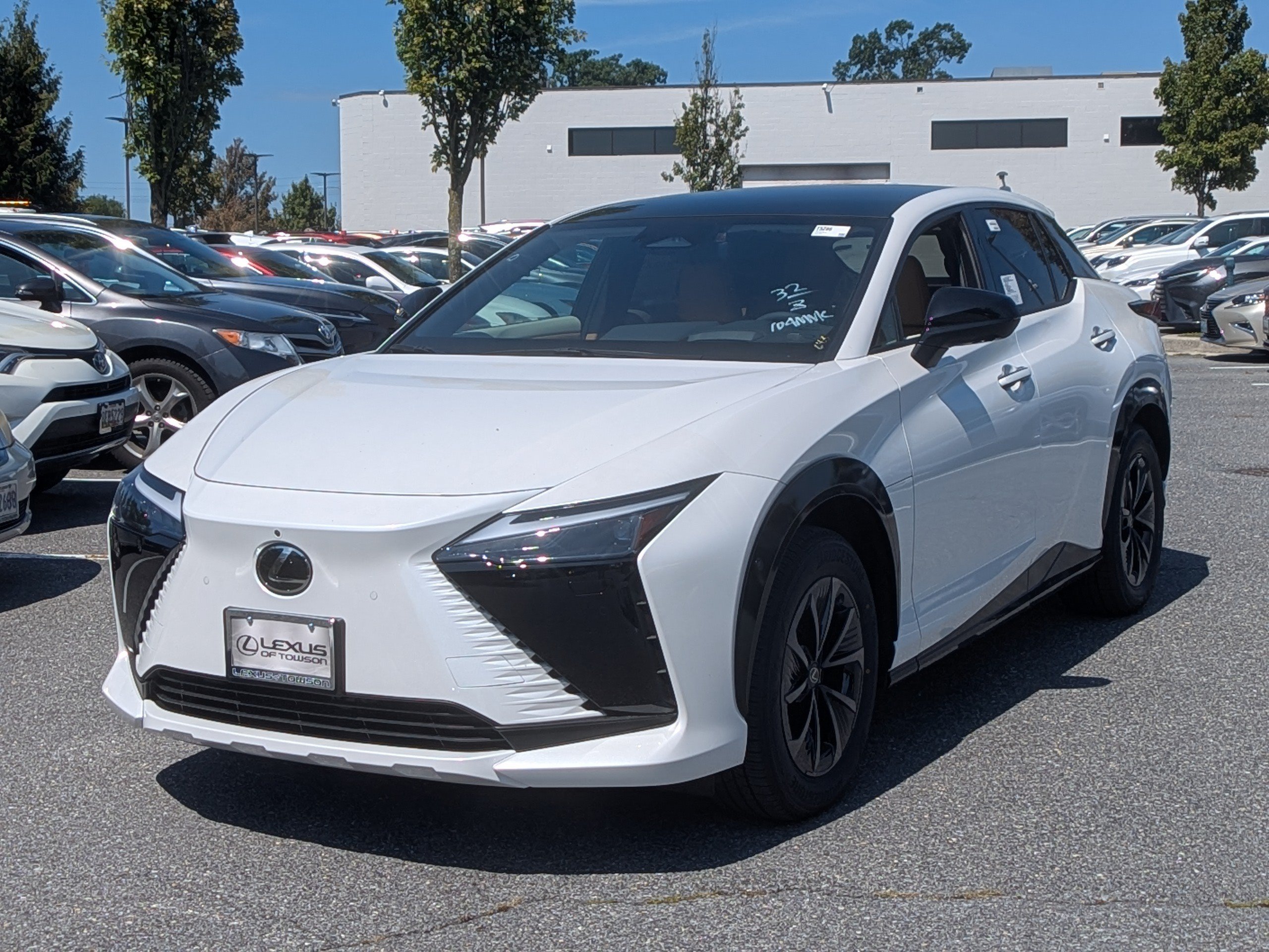 New 2026 Lexus RZ 450e AWD w/ Technology Package image 5
