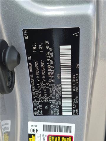 Certified 2024 Toyota Sienna XLE FWD image 26