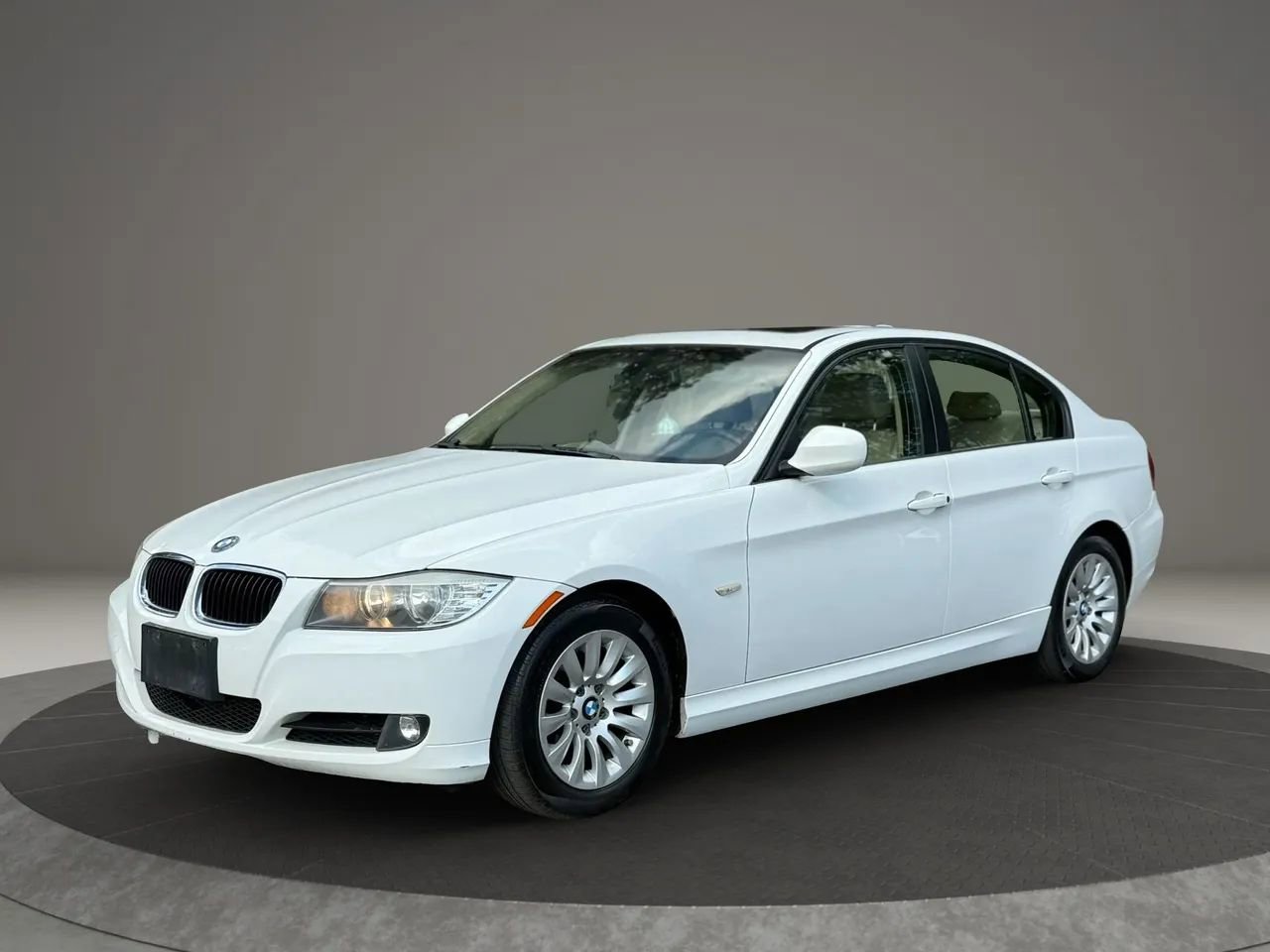 Used 2009 BMW 328i Sedan image 1