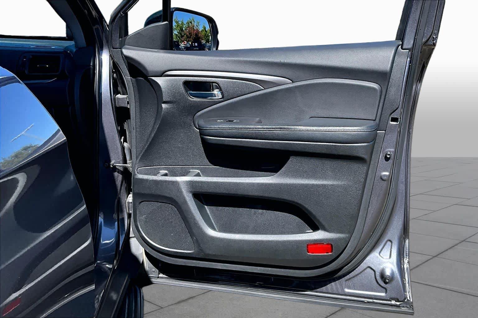 Used 2018 Honda Pilot EX-L image 22