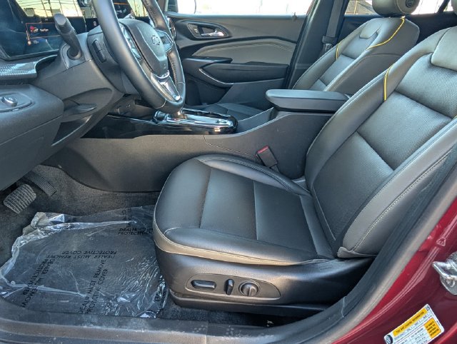 Certified 2024 Chevrolet Trax ACTIV w/ Sunroof Package FWD image 14