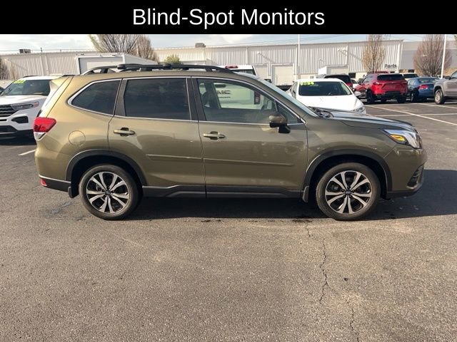 Used 2023 Subaru Forester Limited image 4