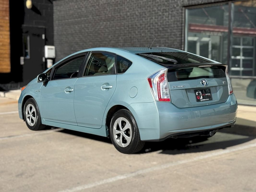 Used 2012 Toyota Prius Two FWD image 3