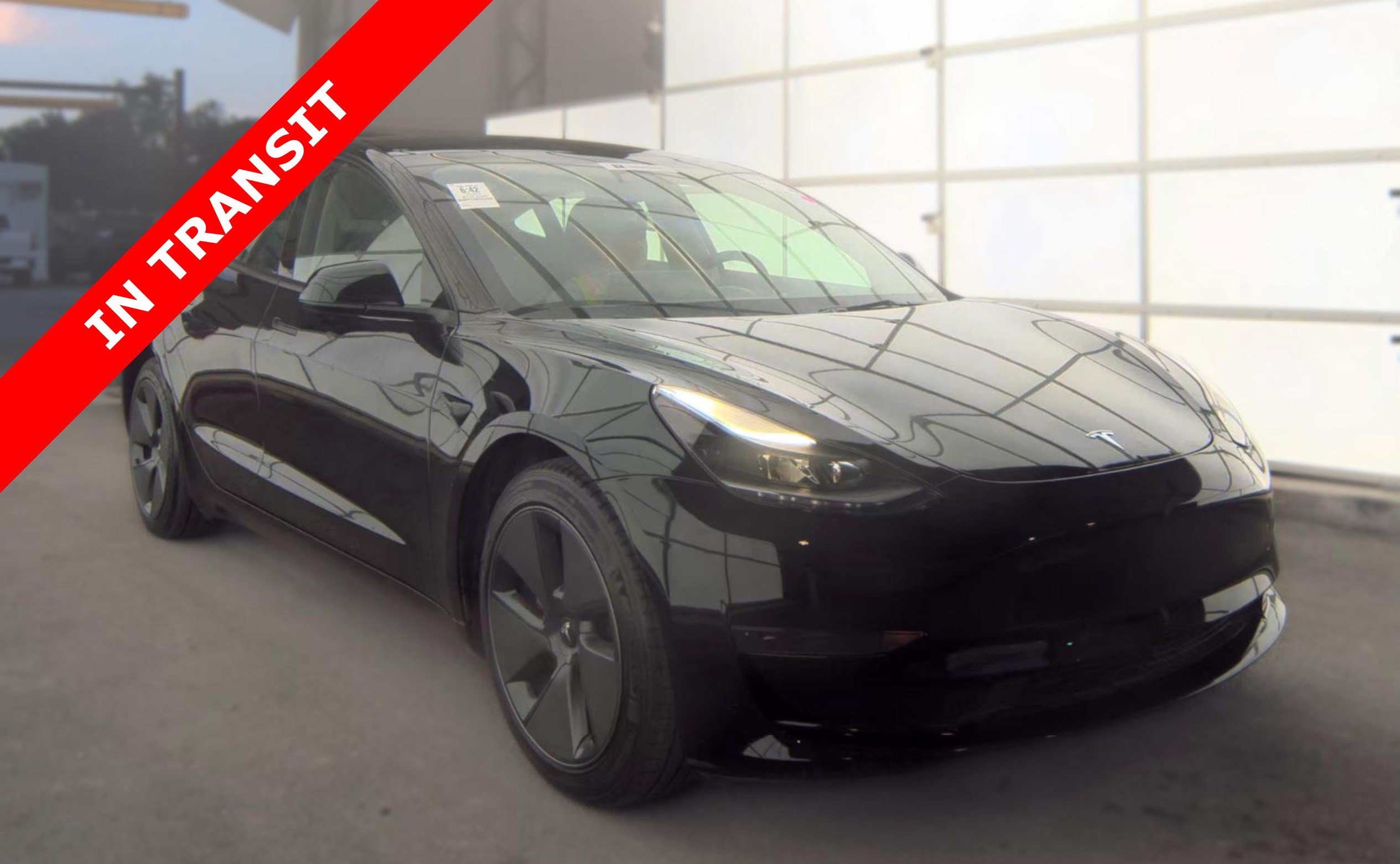 Used 2023 Tesla Model 3 Standard Range RWD image 5