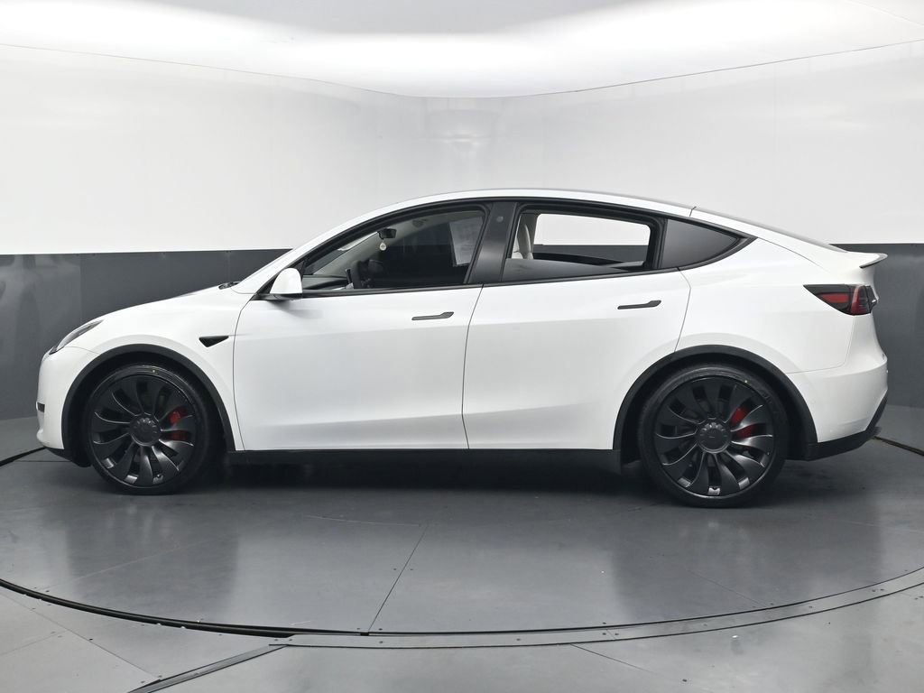 Used 2022 Tesla Model Y Performance AWD/4WD image 7