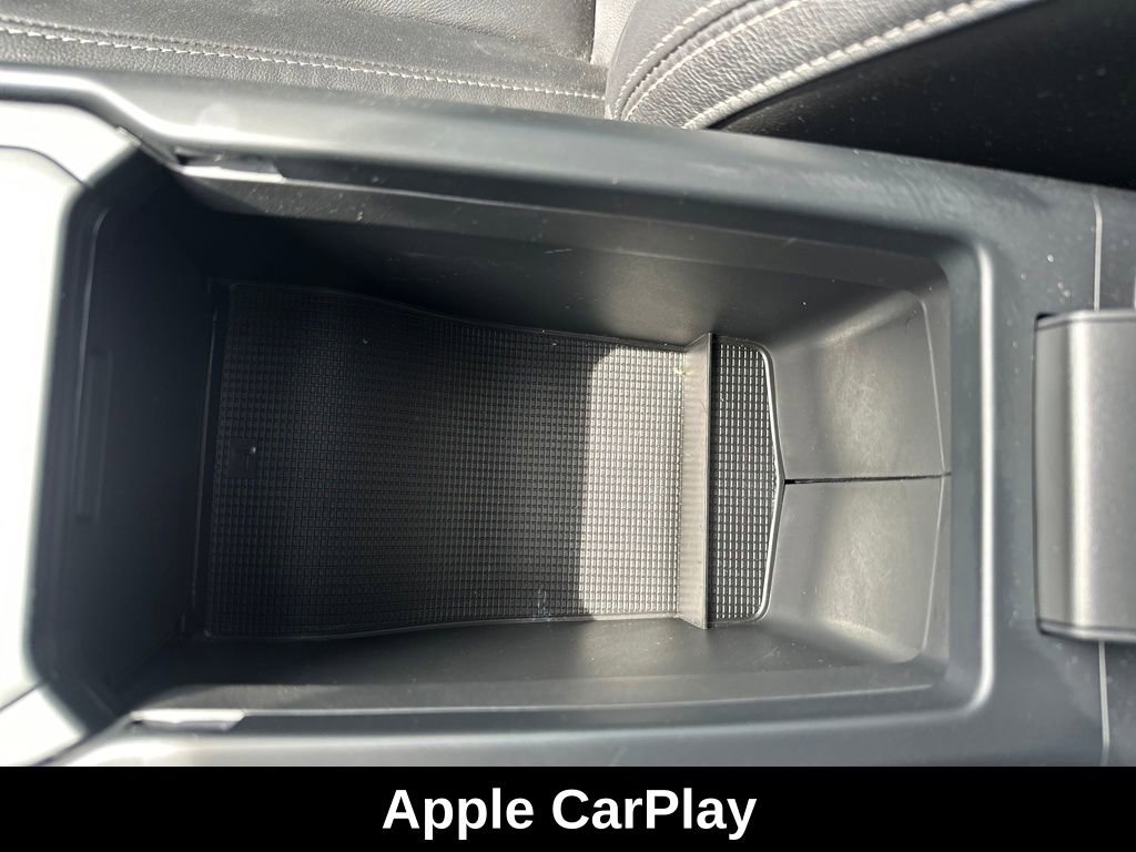 Used 2023 Volvo XC40 B5 Plus w/ Protection Package Premier image 21