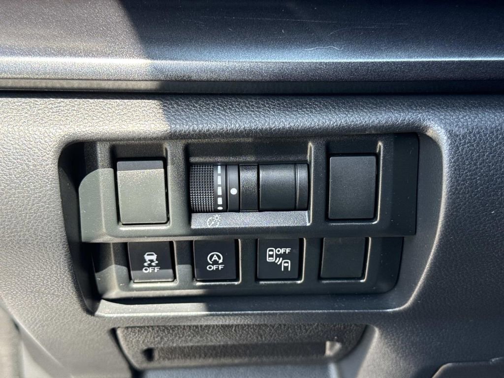 Used 2022 Subaru Crosstrek 2.5i Sport w/ Moonroof Package image 46