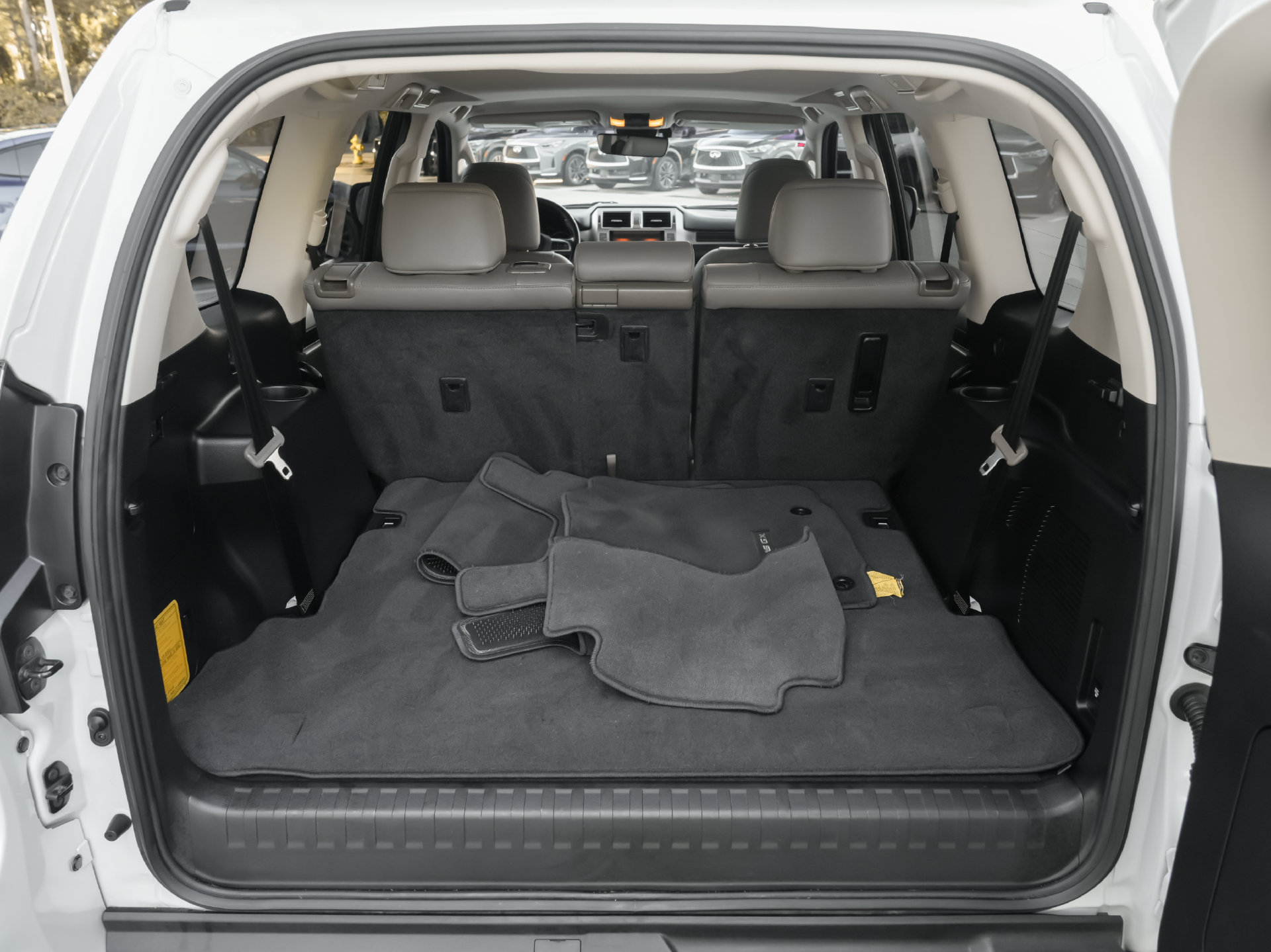 Used 2020 Lexus GX 460 Premium w/ Premium Package AWD/4WD image 42