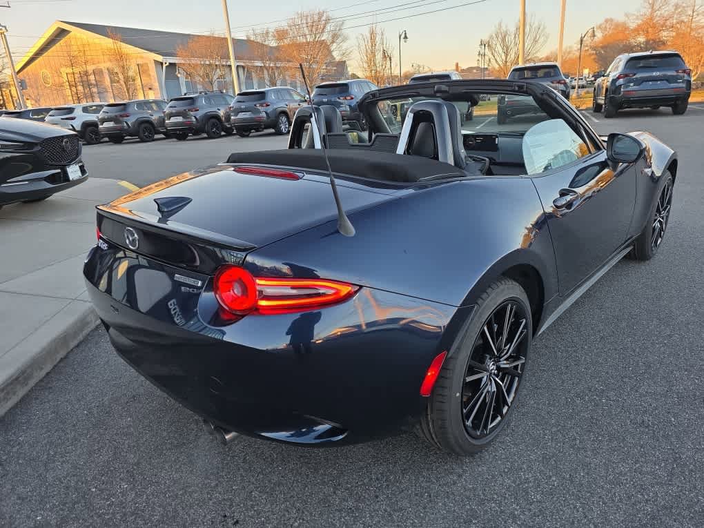 New 2025 MAZDA MX-5 Miata Grand Touring RWD image 13