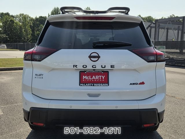 Used 2026 Nissan Rogue SV AWD/4WD image 4
