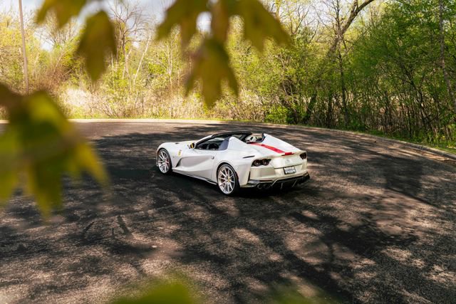 Used 2022 Ferrari 812 GTS RWD image 40