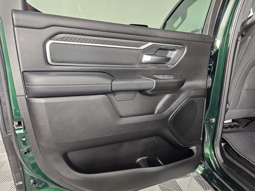 New 2026 RAM 1500 Big Horn w/ Night Edition image 31