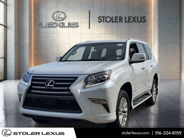 Used 2017 Lexus GX 460 Premium w/ Premium Package image 3