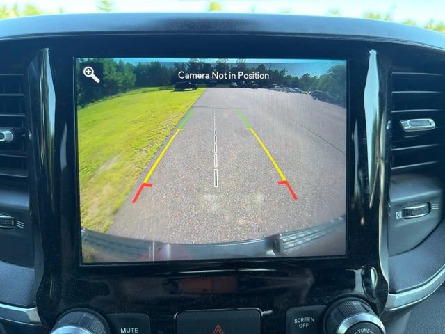Used 2019 RAM 1500 Big Horn AWD/4WD image 34
