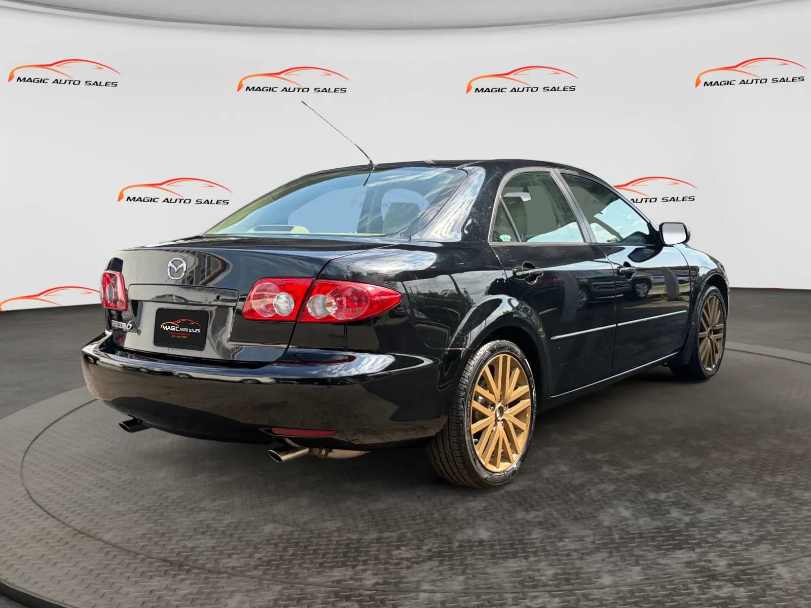 Used 2005 MAZDA MAZDA6 i FWD image 10
