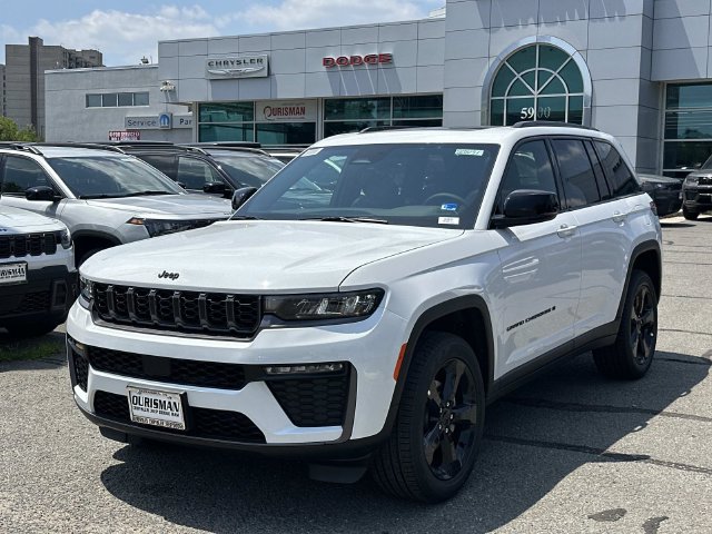 New 2026 Jeep Grand Cherokee Limited w/ Limited Altitude Package AWD/4WD image 5