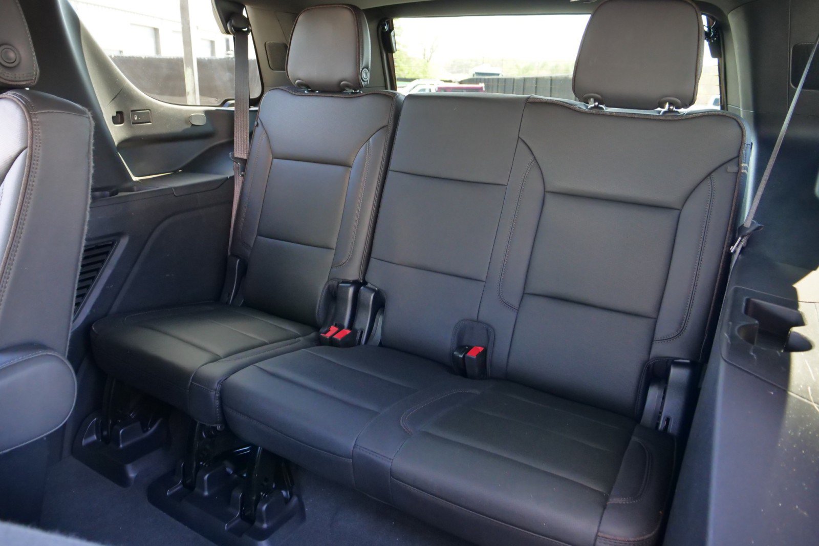 Used 2022 Chevrolet Tahoe High Country AWD/4WD image 31