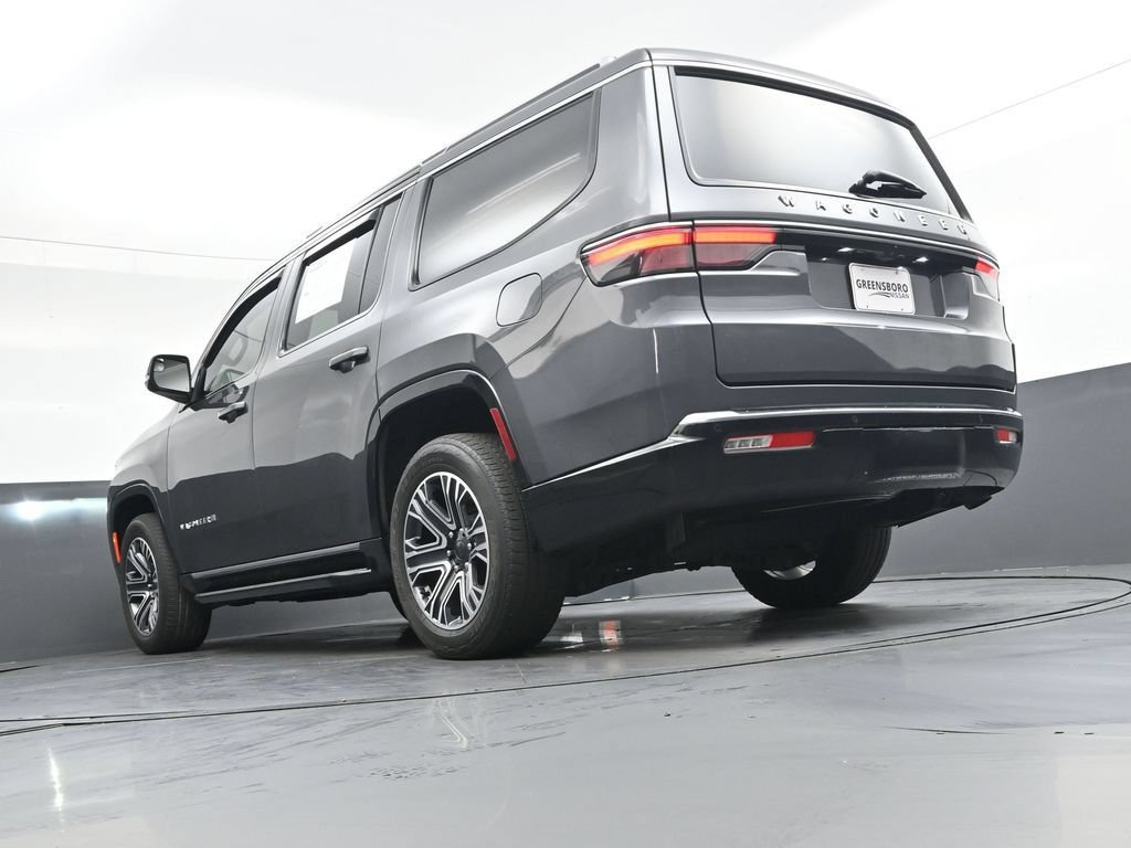 Used 2024 Jeep Wagoneer 4WD w/ Premium Group I image 46