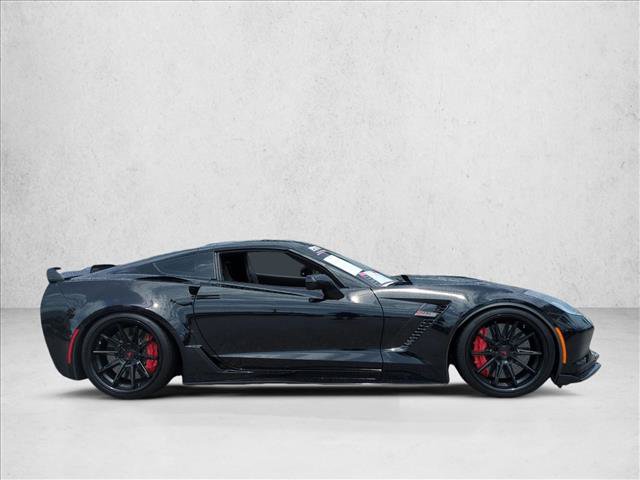 Used 2015 Chevrolet Corvette Z06 w/ 3LZ Preferred Equipment Group RWD image 4