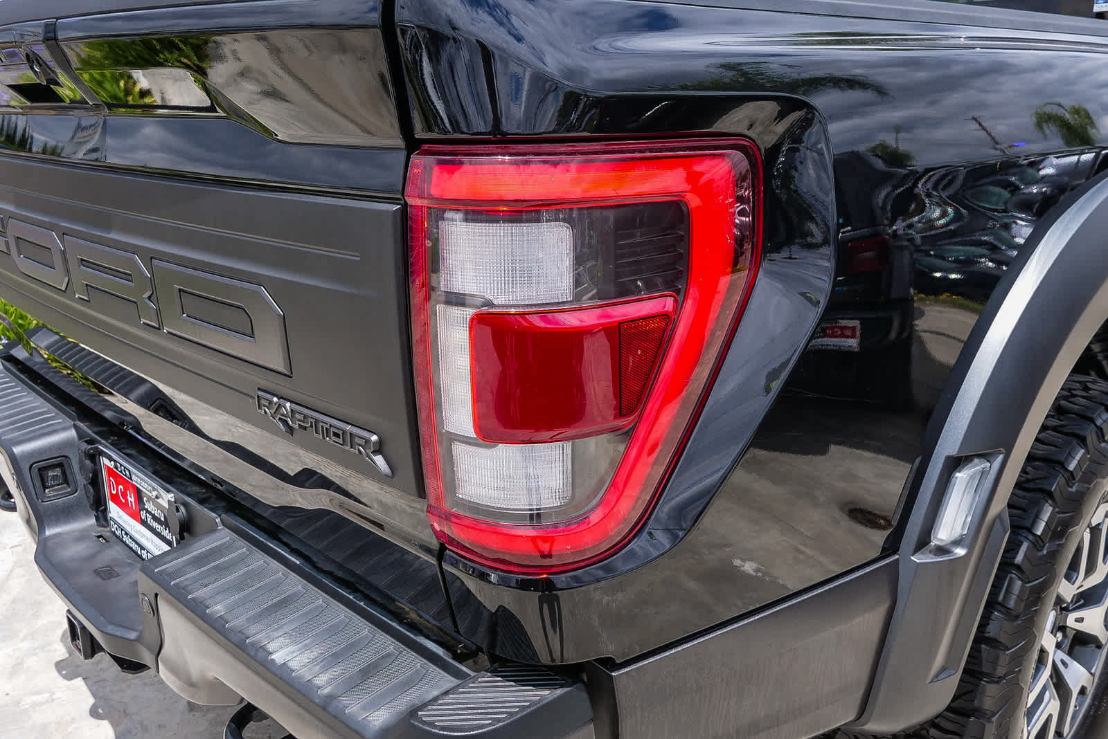 Used 2022 Ford F150 Raptor w/ Equipment Group 801A High AWD/4WD image 7