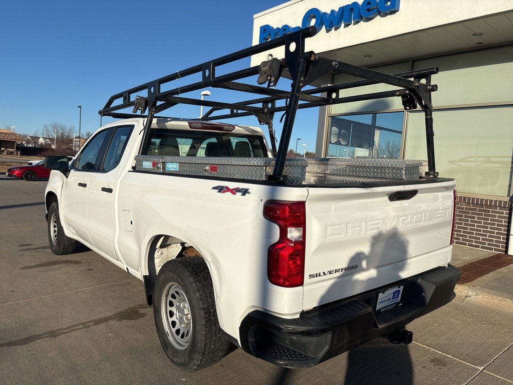 Used 2019 Chevrolet Silverado 1500 W/T w/ Trailering Package image 8