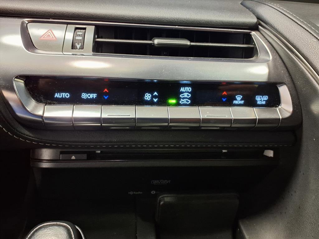 Used 2018 Lexus LC 500 Coupe image 17