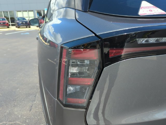 New 2026 Nissan Kicks SR w/ Cold Weather Package FWD image 18