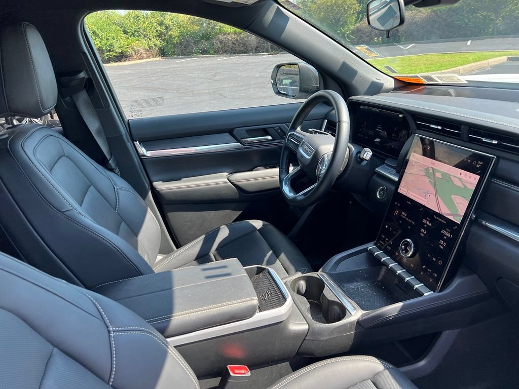 Used 2026 GMC Terrain Elevation w/ Elevation Premium Package AWD/4WD image 9