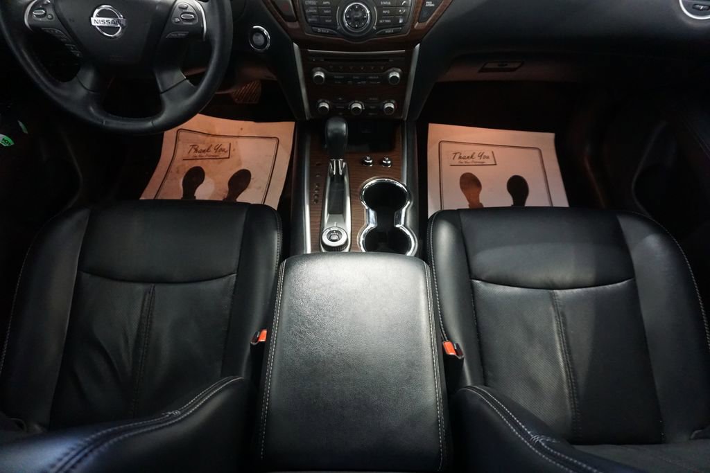 Used 2019 Nissan Pathfinder Platinum image 29