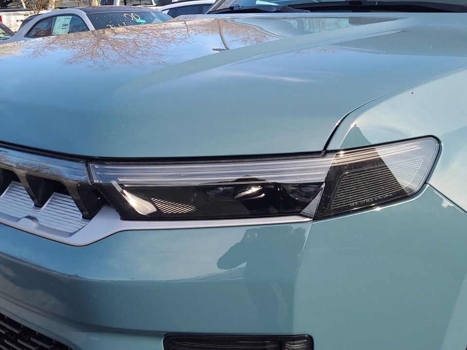 New 2026 Jeep Grand Wagoneer L 4x4 image 26