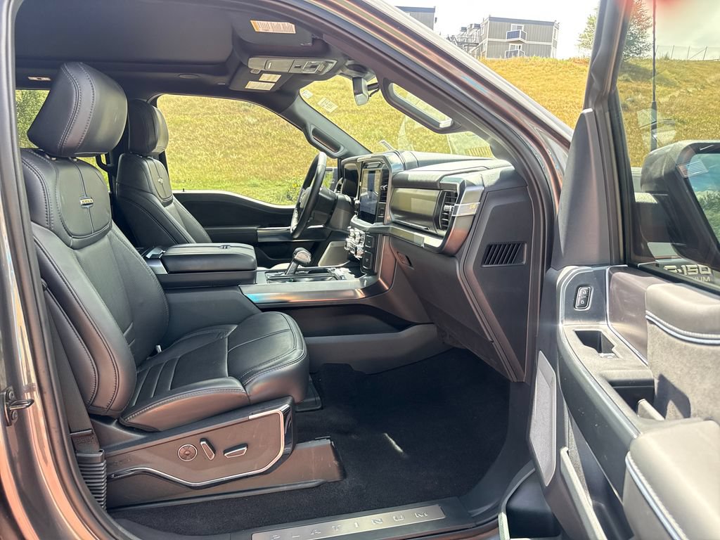 Certified 2025 Ford F150 Platinum w/ Equipment Group 702A High AWD/4WD image 29