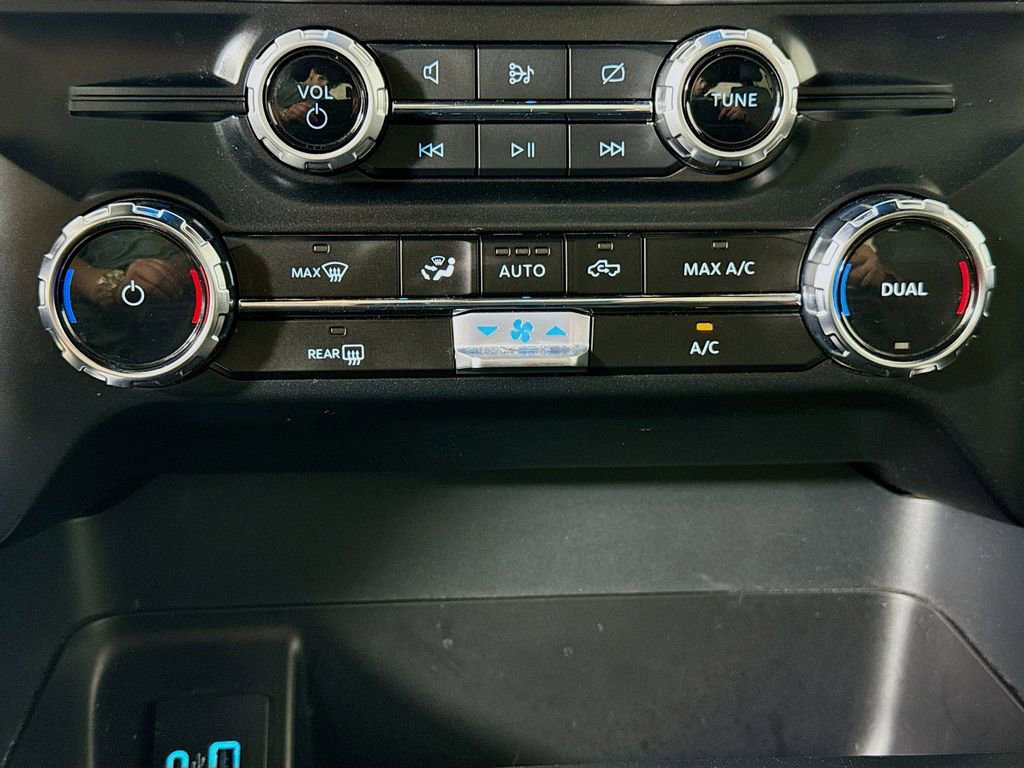 Used 2024 Ford F150 XLT w/ Mobile Office Package image 17