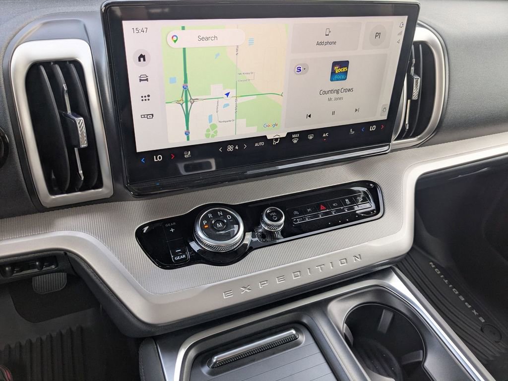New 2026 Ford Expedition Active image 11