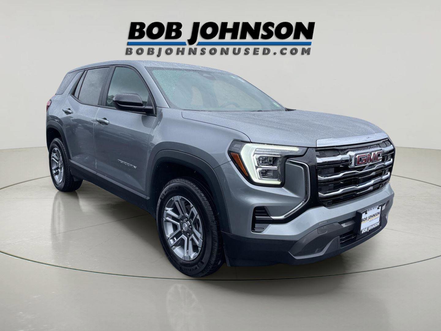 Used 2025 GMC Terrain Elevation AWD/4WD image 1
