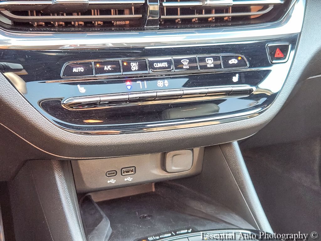 Used 2025 Buick Envista Avenir FWD image 15