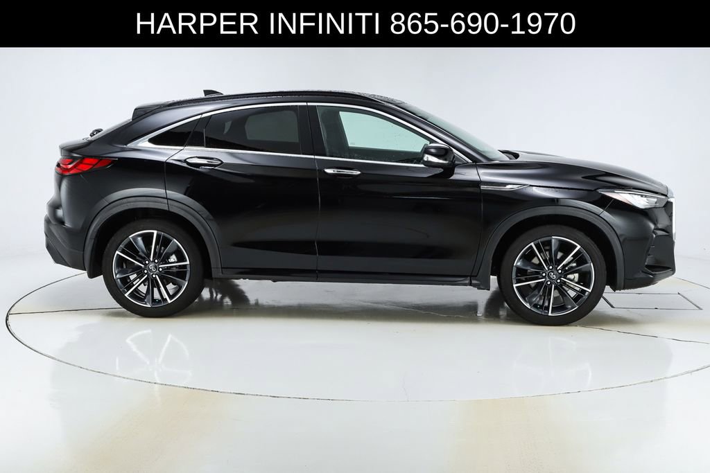 Used 2023 INFINITI QX55 Luxe w/ Cargo Package image 11