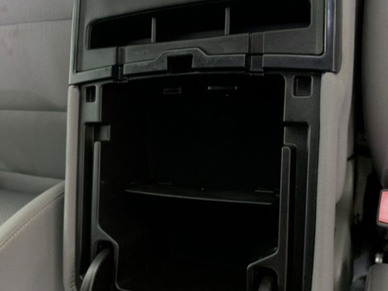 Used 2017 Chevrolet Silverado 2500 W/T image 28