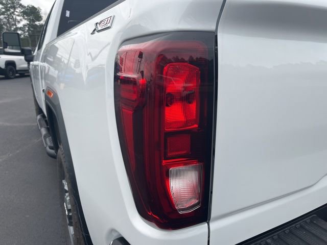 New 2026 GMC Sierra 2500 SLE image 8