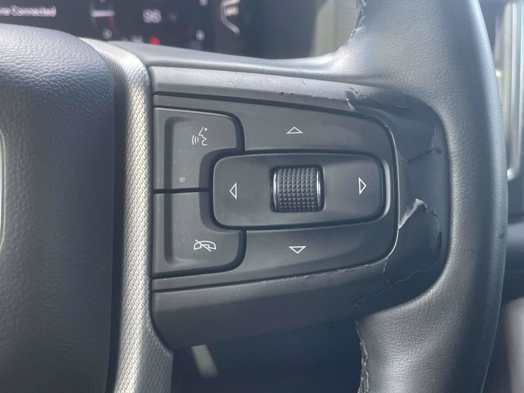 Used 2023 GMC Yukon Denali AWD/4WD image 30