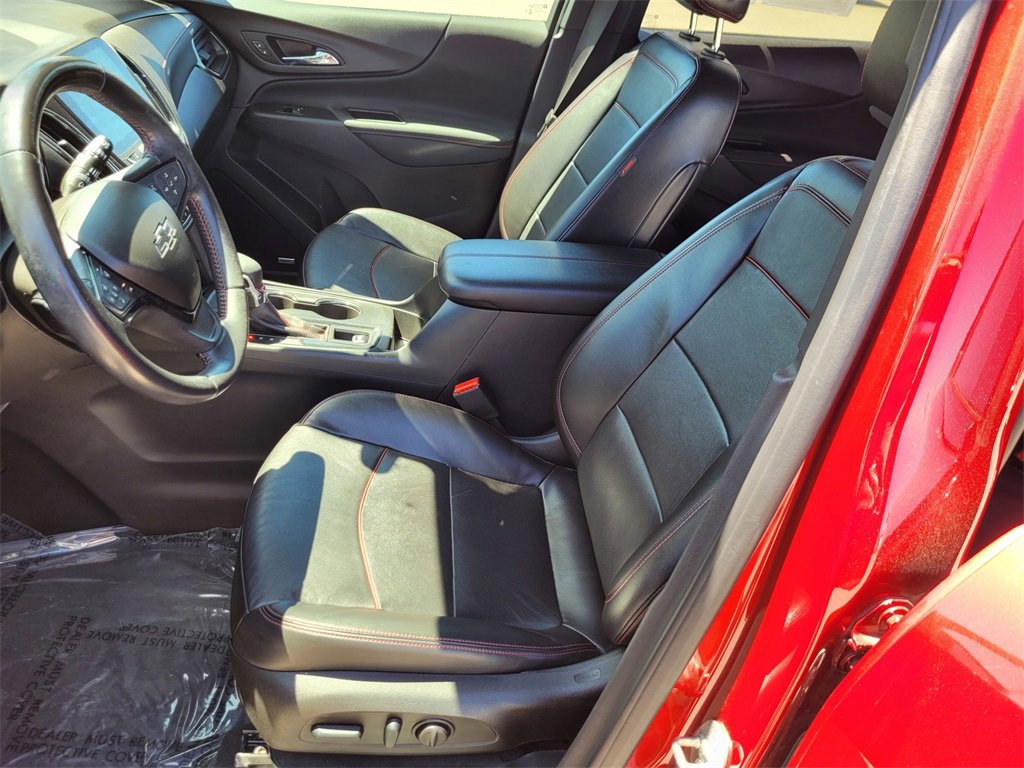 Used 2022 Chevrolet Equinox RS w/ RS Leather Package image 14